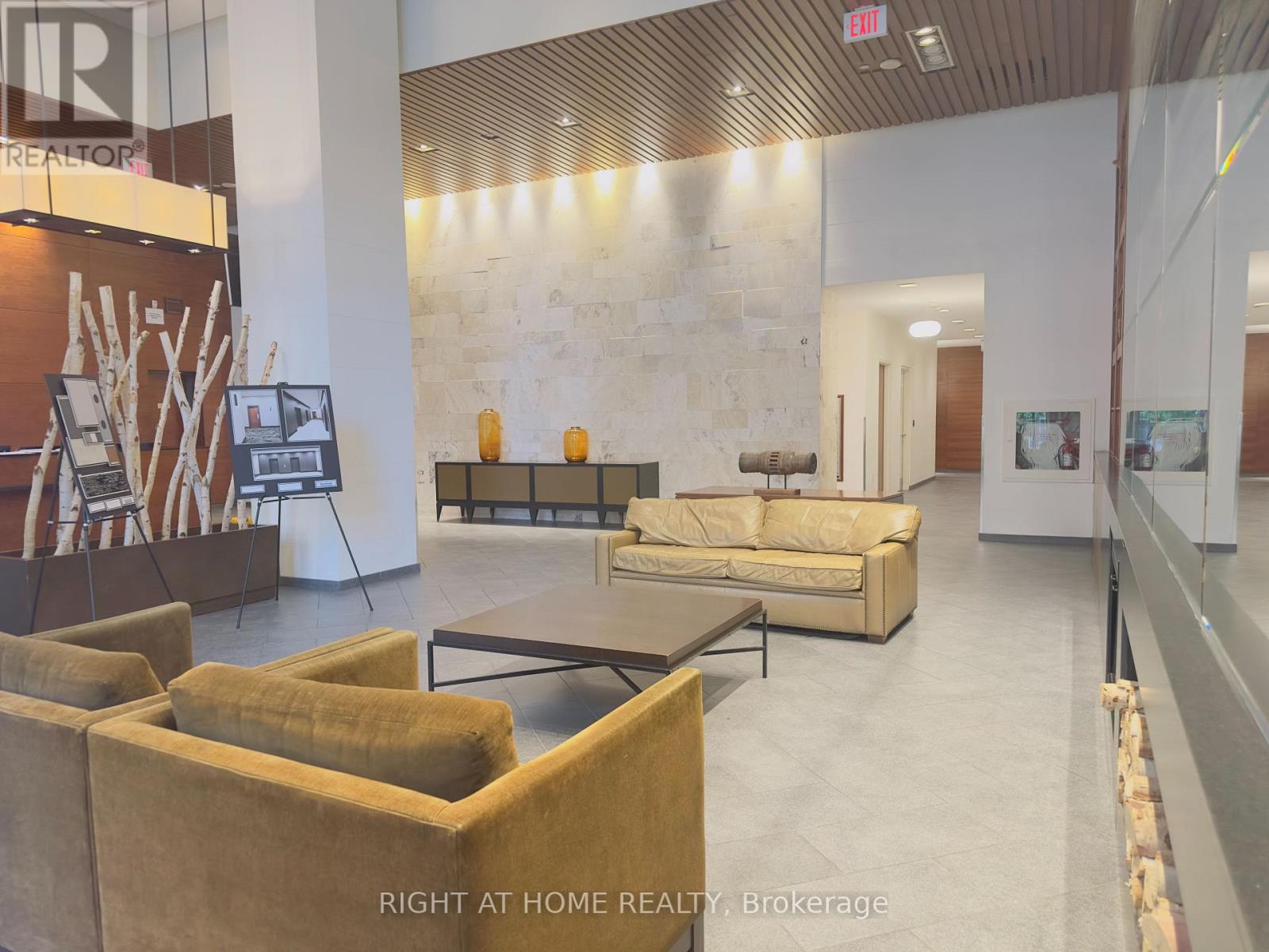 2906 - 4090 Living Arts Drive, Mississauga, Ontario L5B 4M8 - Photo 3 - W12823826