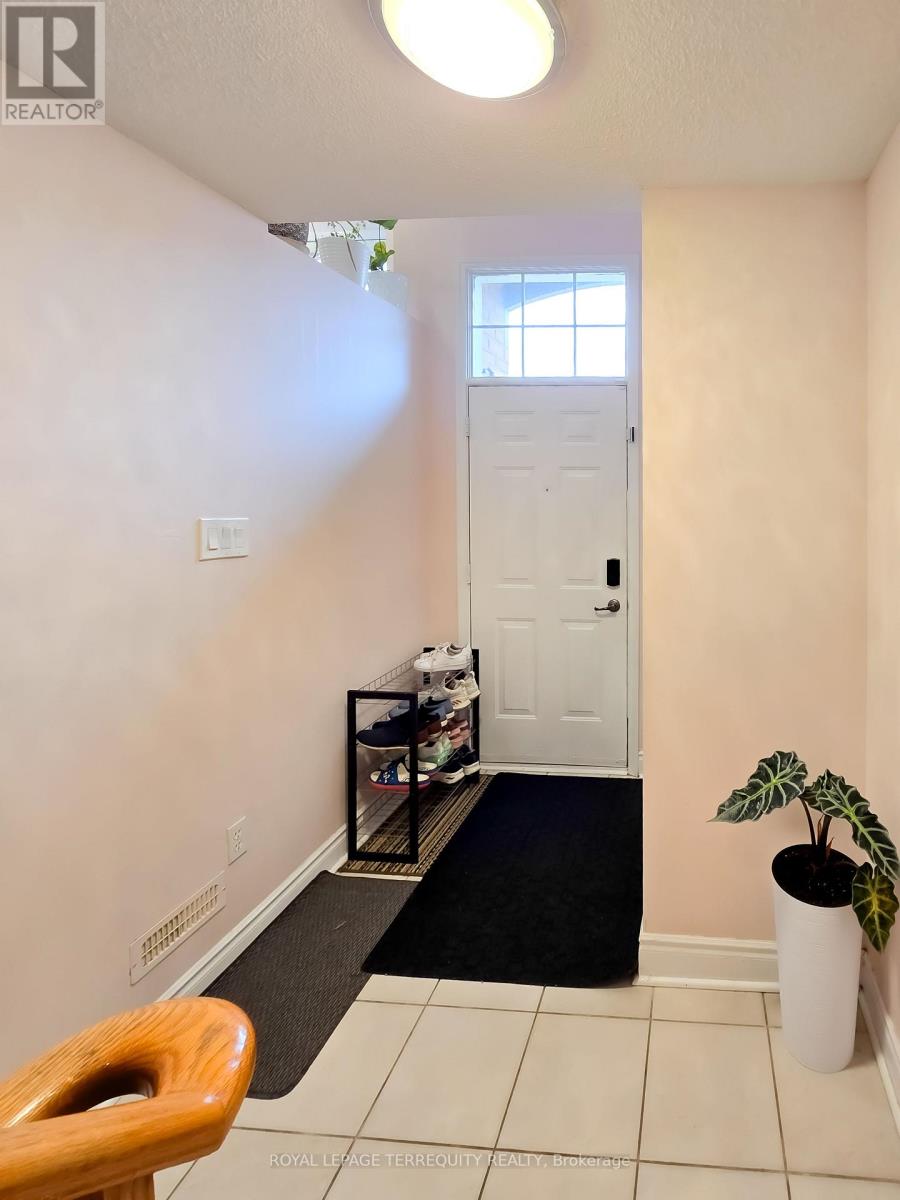 91 - 80 Acorn Place, Mississauga, Ontario  L4Z 4C6 - Photo 4 - W12823880