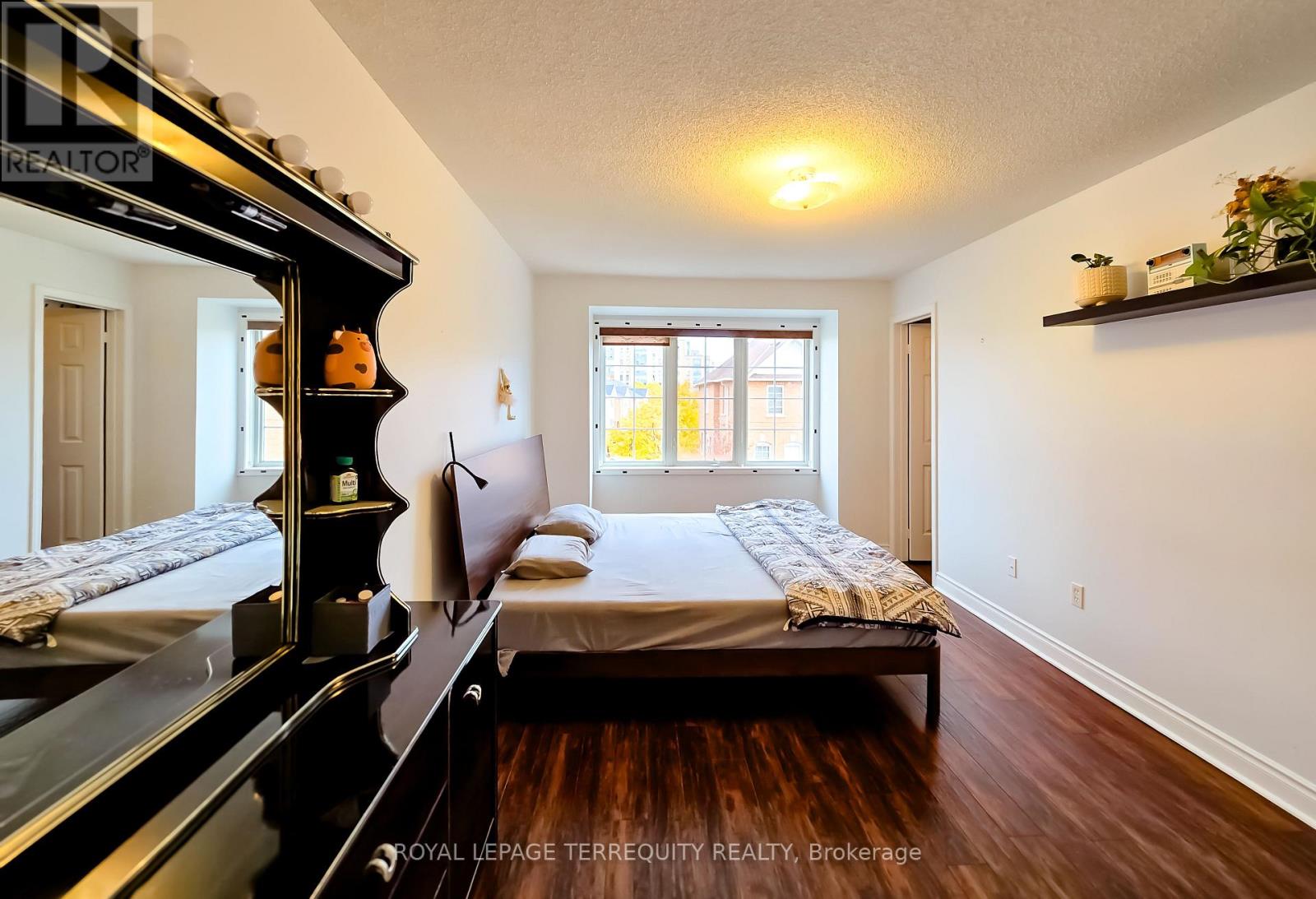 91 - 80 Acorn Place, Mississauga, Ontario  L4Z 4C6 - Photo 9 - W12823880