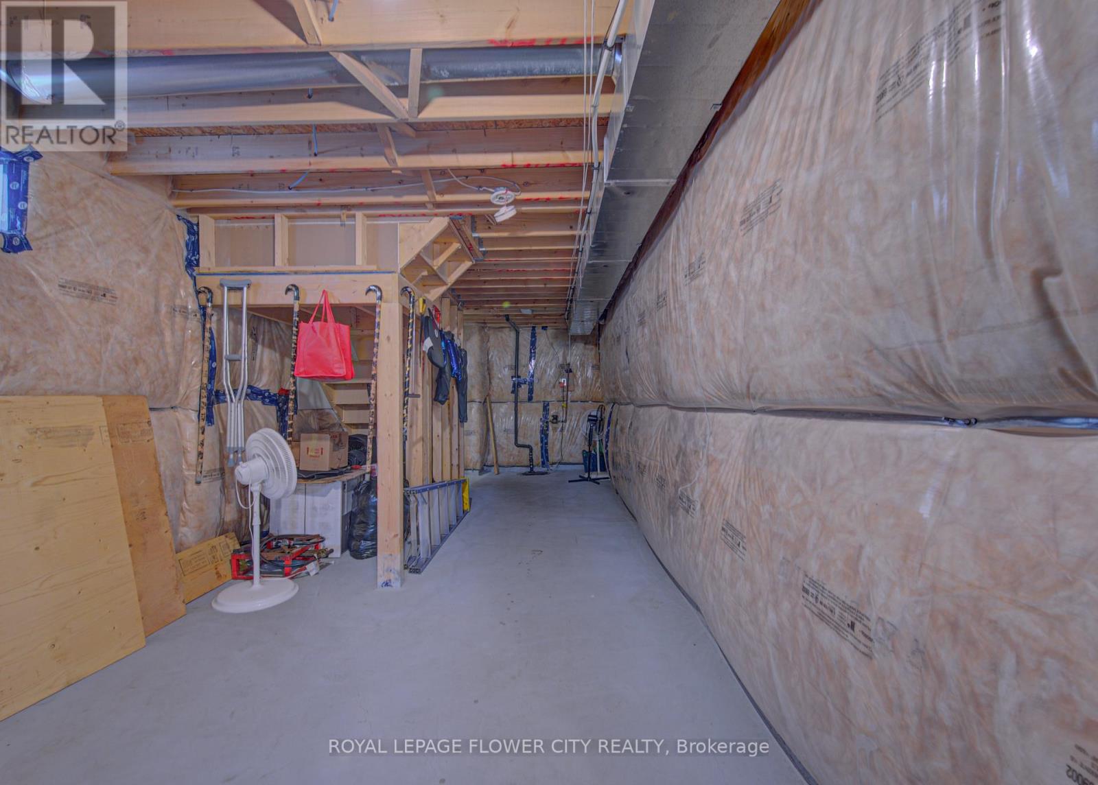 20 Munro Circle, Brantford, Ontario  N3T 0R2 - Photo 41 - X12820142