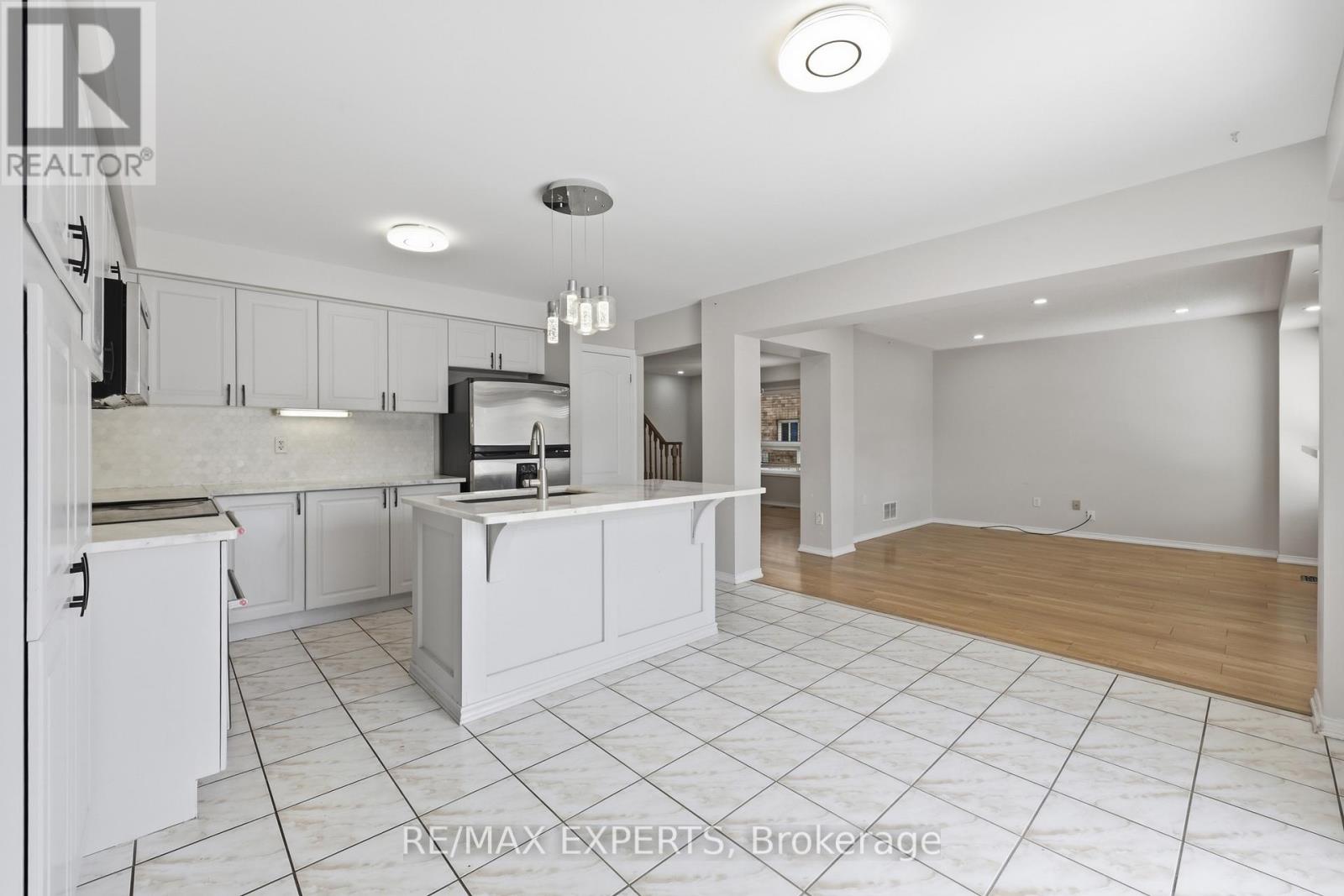 1187 Mcmullen Crescent, Milton, Ontario  L9T 6X1 - Photo 12 - W12823900