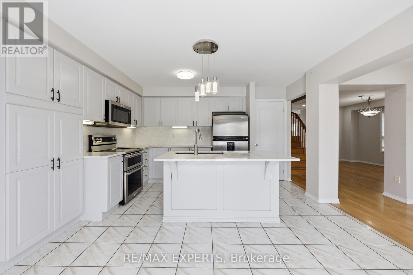 1187 Mcmullen Crescent, Milton, Ontario  L9T 6X1 - Photo 14 - W12823900