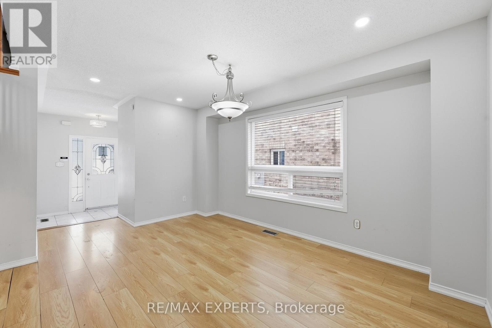 1187 Mcmullen Crescent, Milton, Ontario  L9T 6X1 - Photo 7 - W12823900