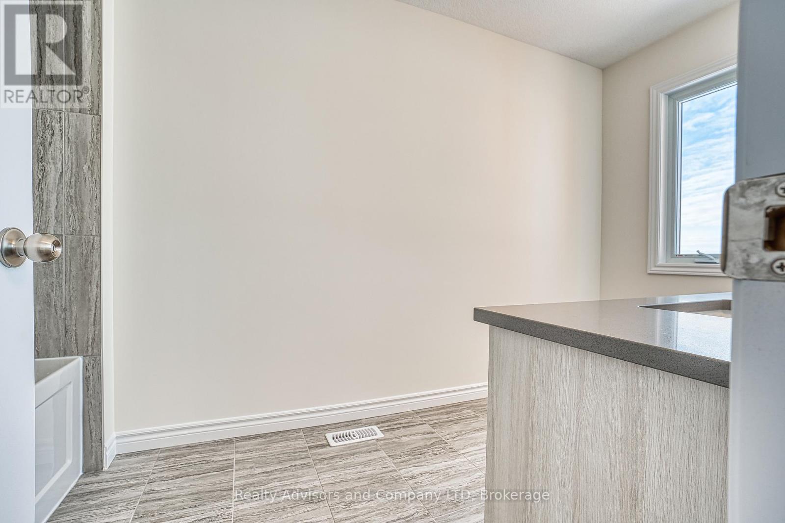 23 Becker Street, Stratford, Ontario  N5A 0L2 - Photo 23 - X12703098