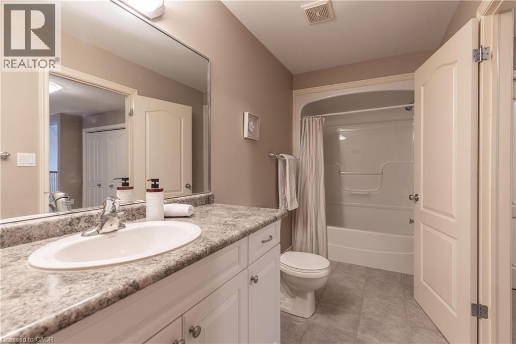 8142 Costabile Drive Unit# 7, Niagara Falls, Ontario  L2H 3M3 - Photo 21 - 40796911