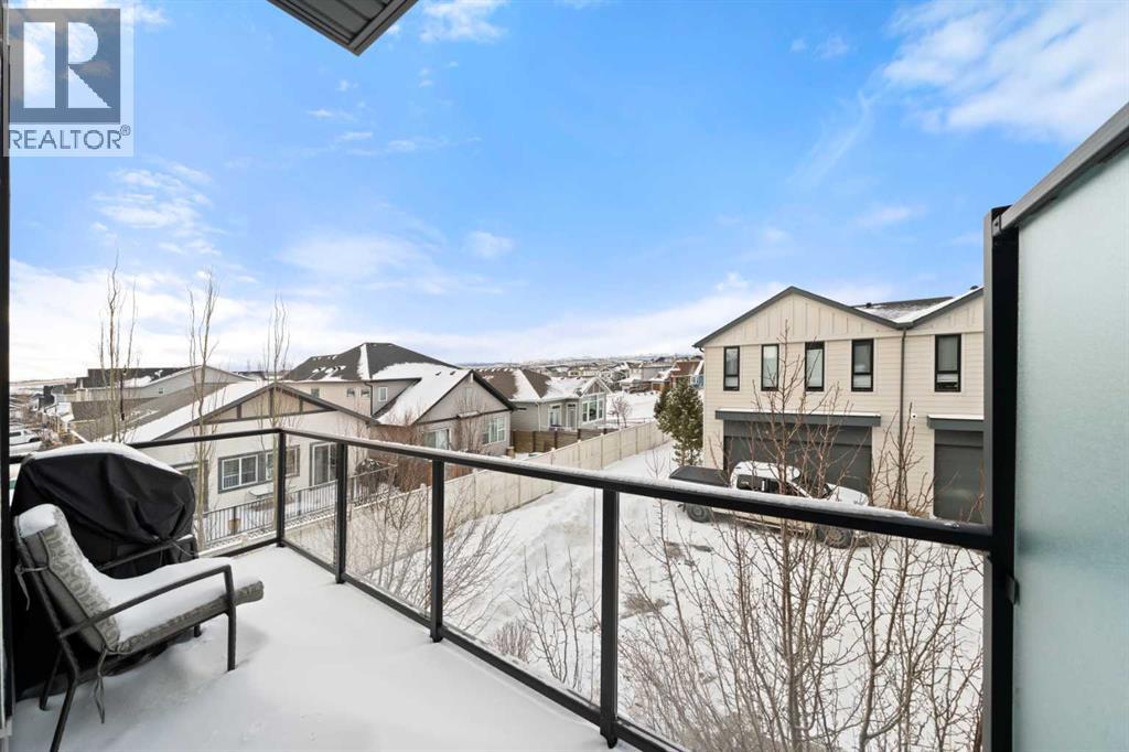 512 Drake Landing Wynd, Okotoks, Alberta  T1S 5R1 - Photo 9 - A2276304