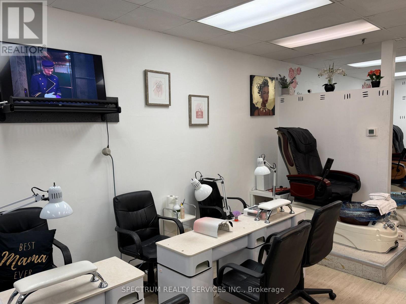 102 - 150 West Street, Norfolk, Ontario N3Y 2Z4 - Photo 13 - X12823770