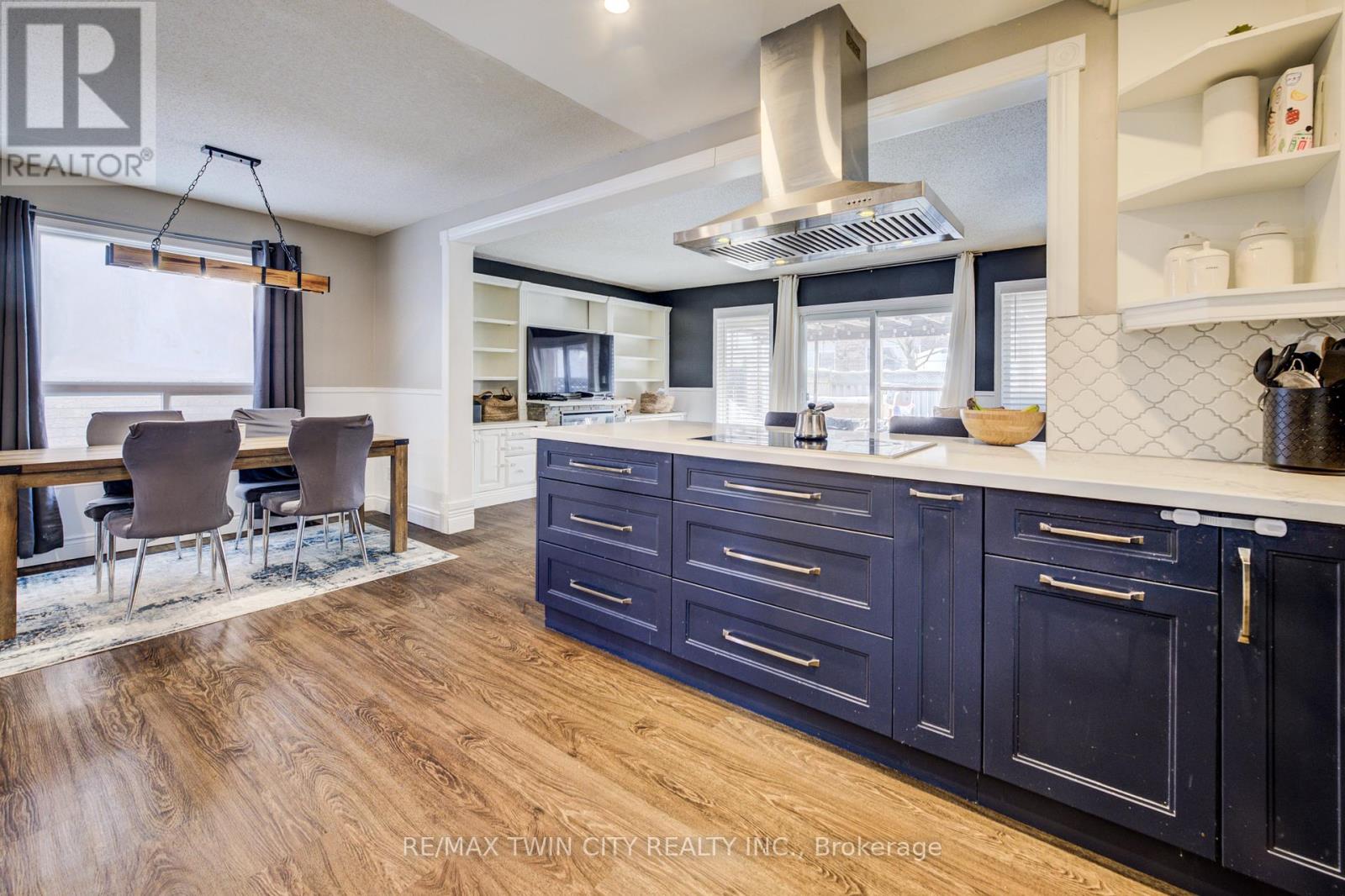 144 Patton Drive, Cambridge, Ontario  N3C 4L4 - Photo 12 - X12823814