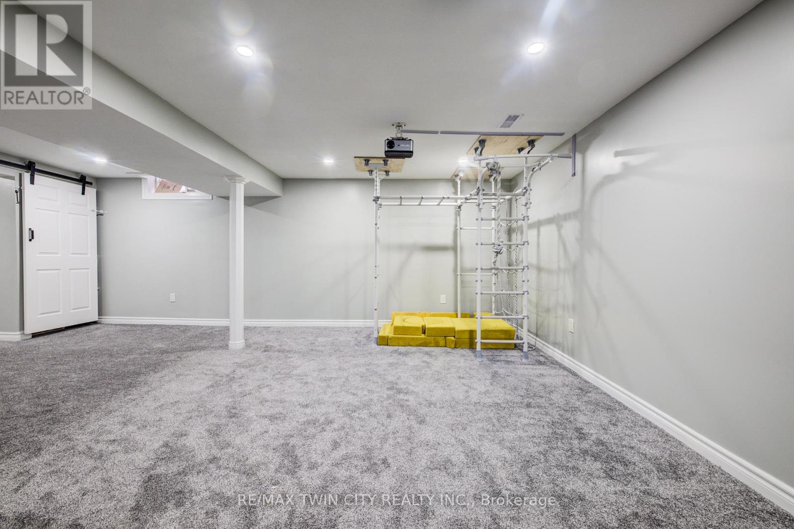 144 Patton Drive, Cambridge, Ontario  N3C 4L4 - Photo 33 - X12823814