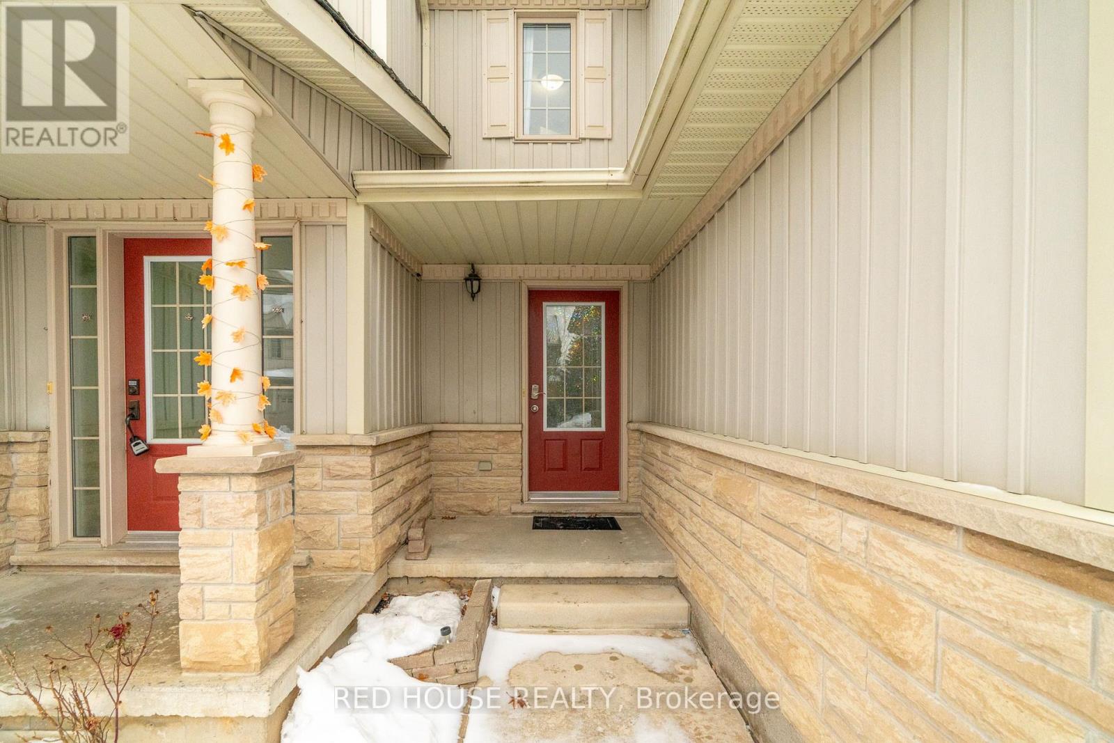 E30 - 110 Activa Avenue, Kitchener, Ontario  N2E 4K4 - Photo 4 - X12823930