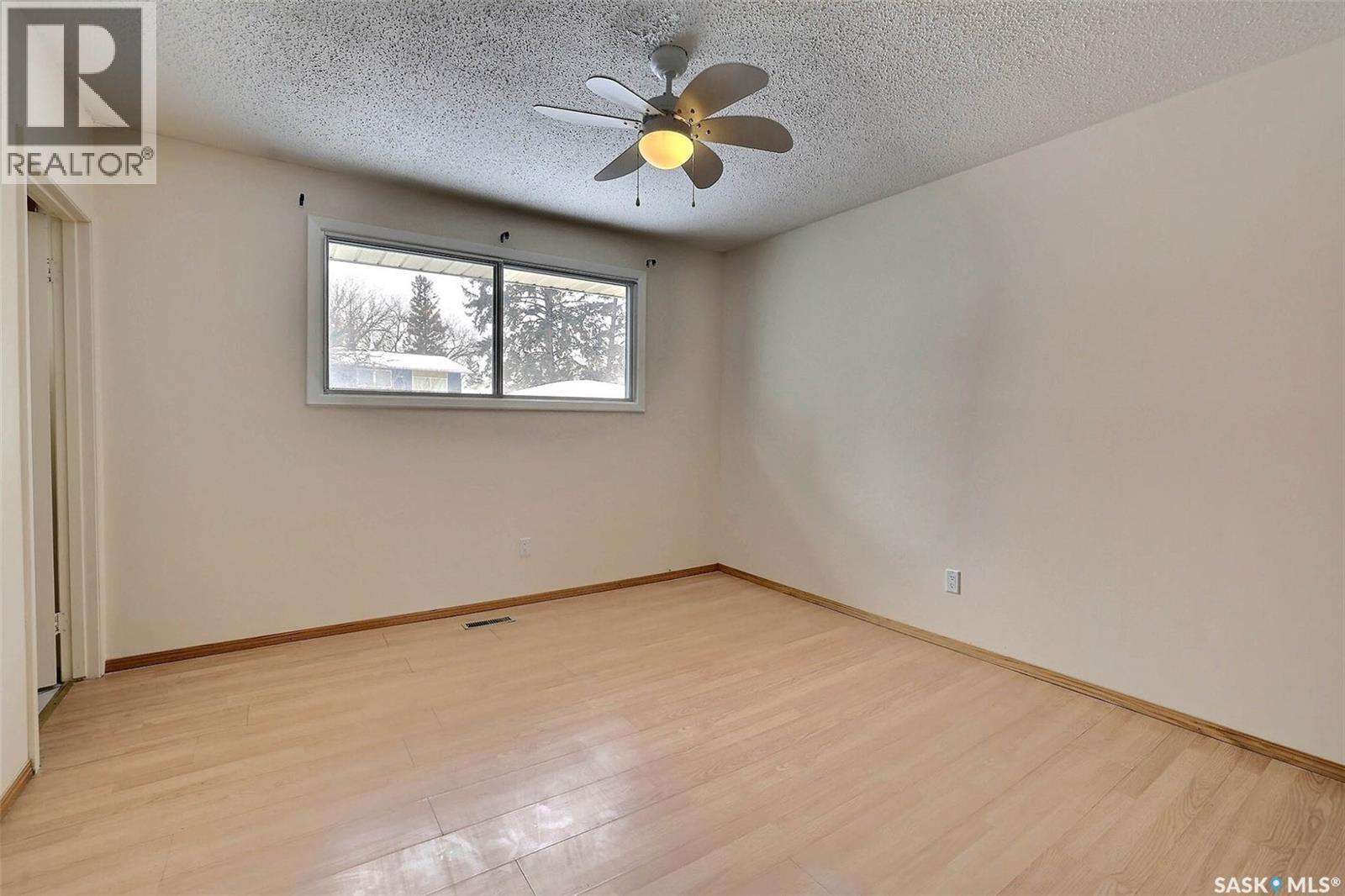 14 Deergrove Crescent, Regina, Saskatchewan  S4S 5L9 - Photo 15 - SK029183