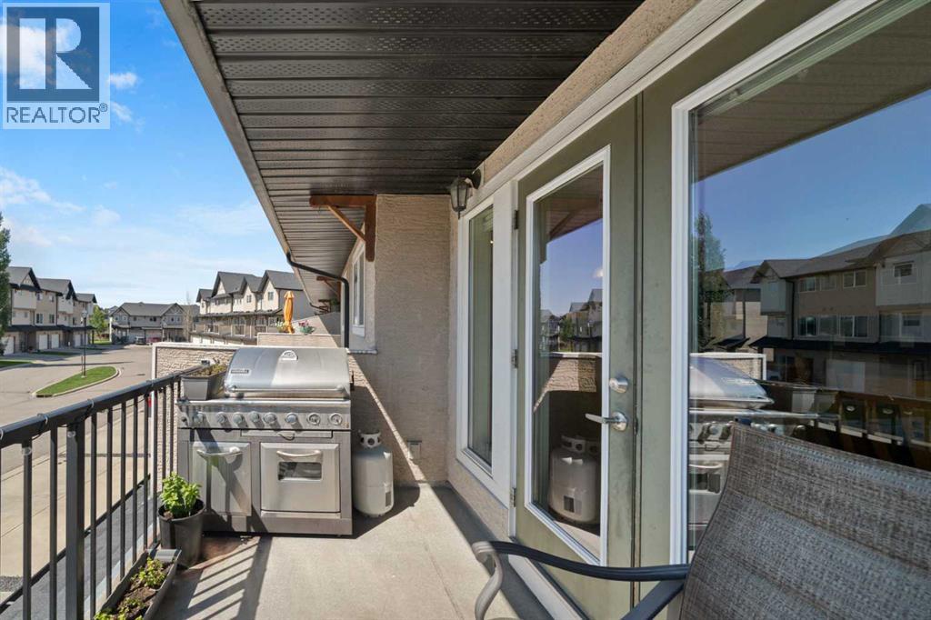 54 Cimarron Vista Gardens, Okotoks, Alberta  T1S 0G2 - Photo 15 - A2283936