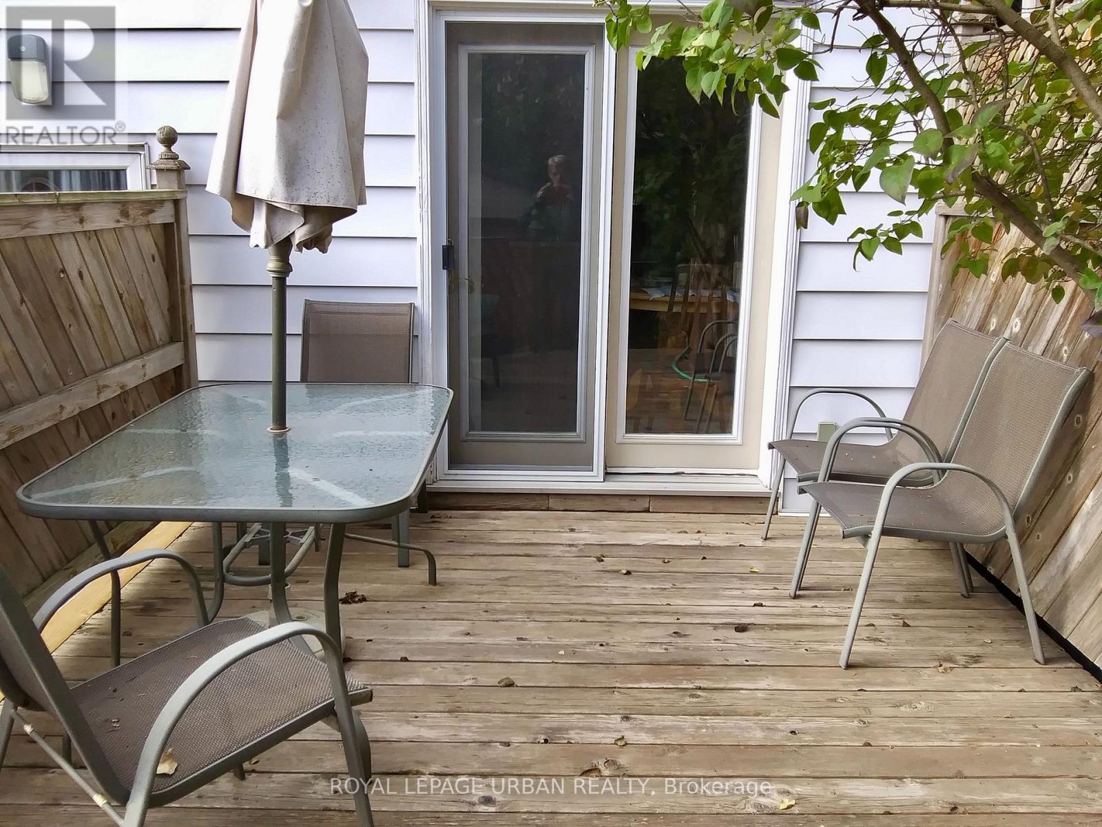 251 Cedarvale Avenue, Toronto, Ontario  M4C 4K3 - Photo 38 - E12822920