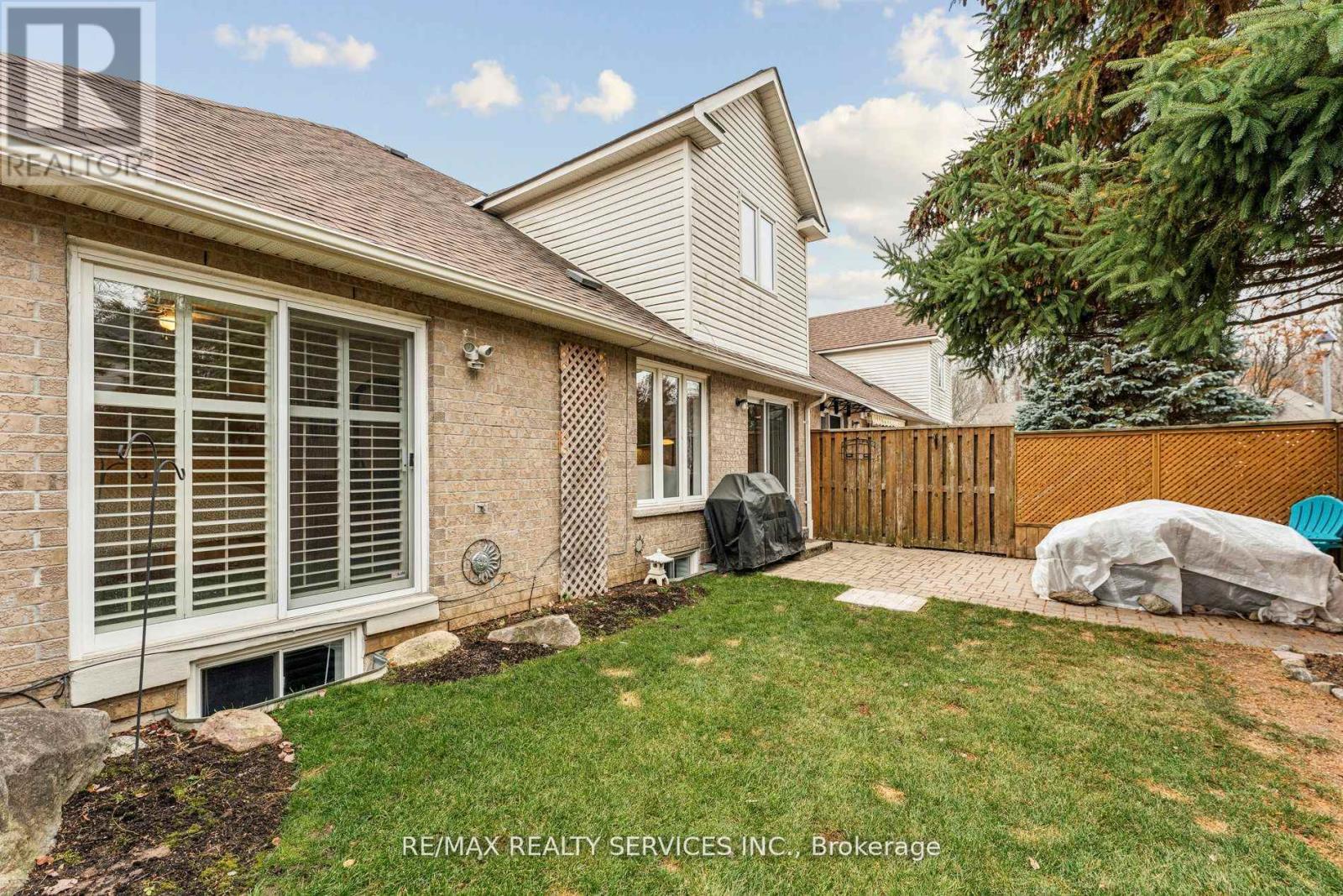 14 Mckinley Crescent, Caledon, Ontario  L7C 1G9 - Photo 43 - W12758144