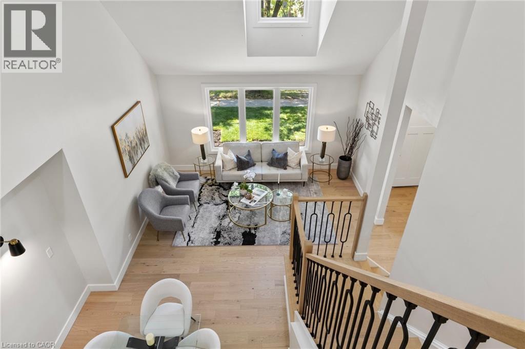 92 Scenic Wood Crescent, Kitchener, Ontario  N2A 3N6 - Photo 5 - 40808022