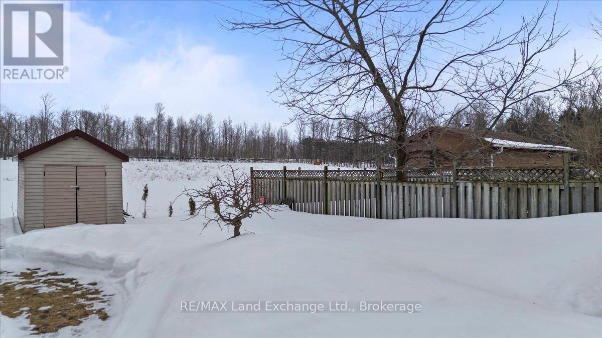 283 Bricker Street, Saugeen Shores, Ontario N0H 2C1 - Photo 25 - X12823962