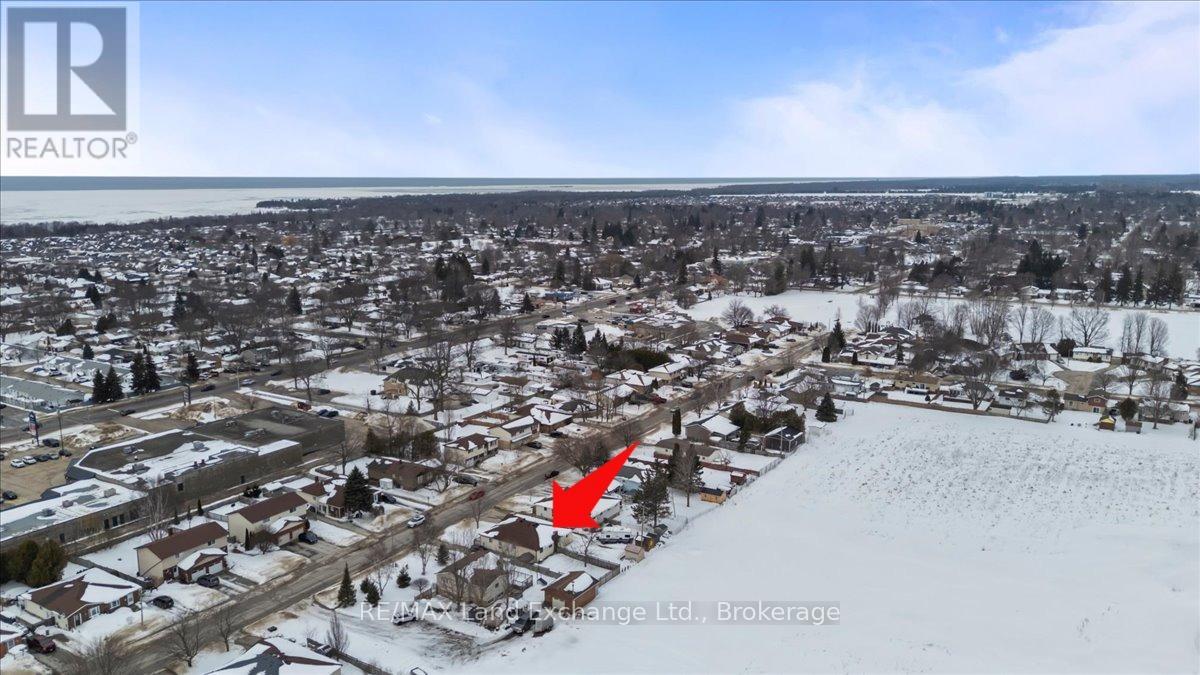 283 Bricker Street, Saugeen Shores, Ontario N0H 2C1 - Photo 26 - X12823962