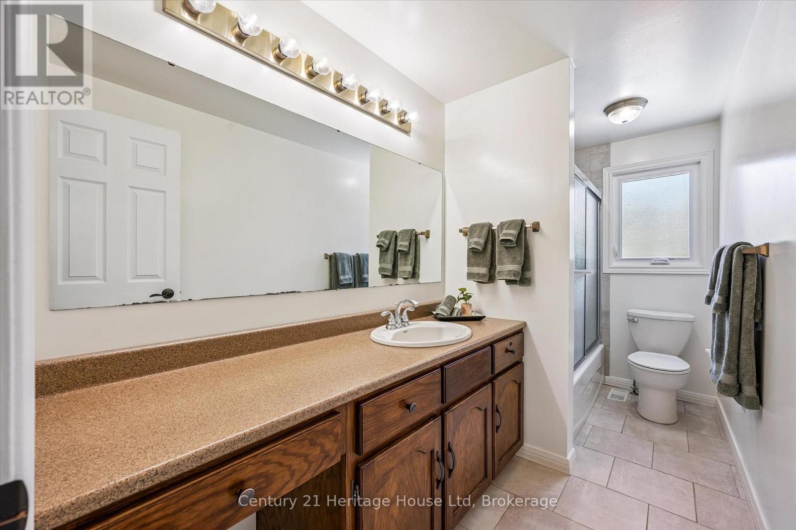 117 Woodborough Road, Guelph, Ontario N1G 3L7 - Photo 27 - X12823982