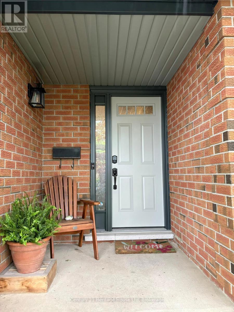 117 Woodborough Road, Guelph, Ontario N1G 3L7 - Photo 7 - X12823982