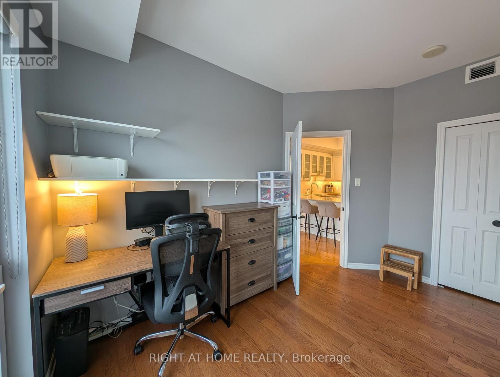 1804 - 70 Landry Street, Ottawa, Ontario  K1L 0A8 - Photo 31 - X12823996