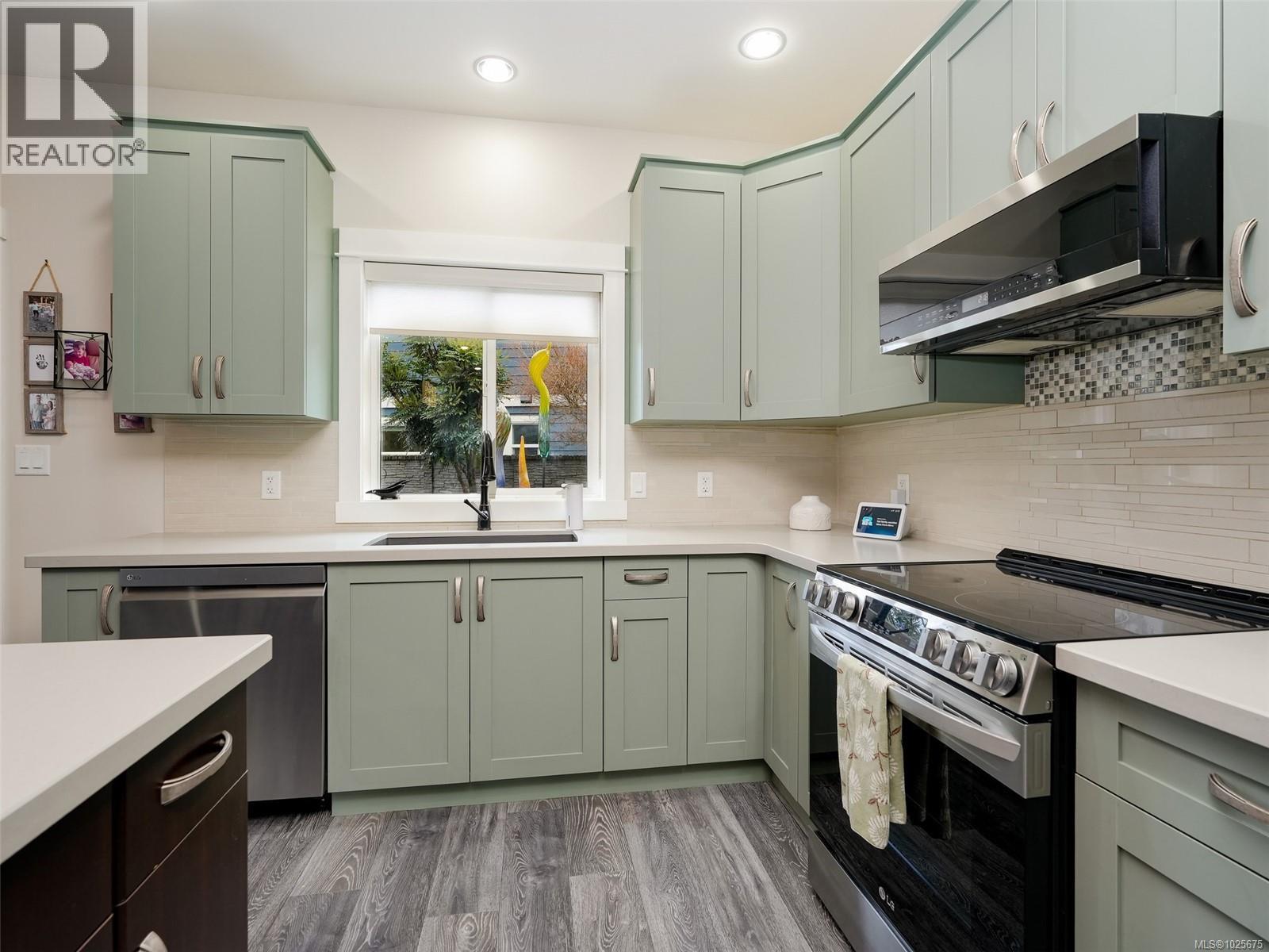 46 Haagensen Crt, View Royal, British Columbia  V9B 0N7 - Photo 13 - 1025675