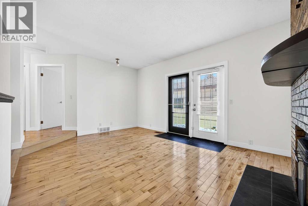 128 Bermuda Drive Nw, Calgary, Alberta  T3K 1H8 - Photo 20 - A2286966