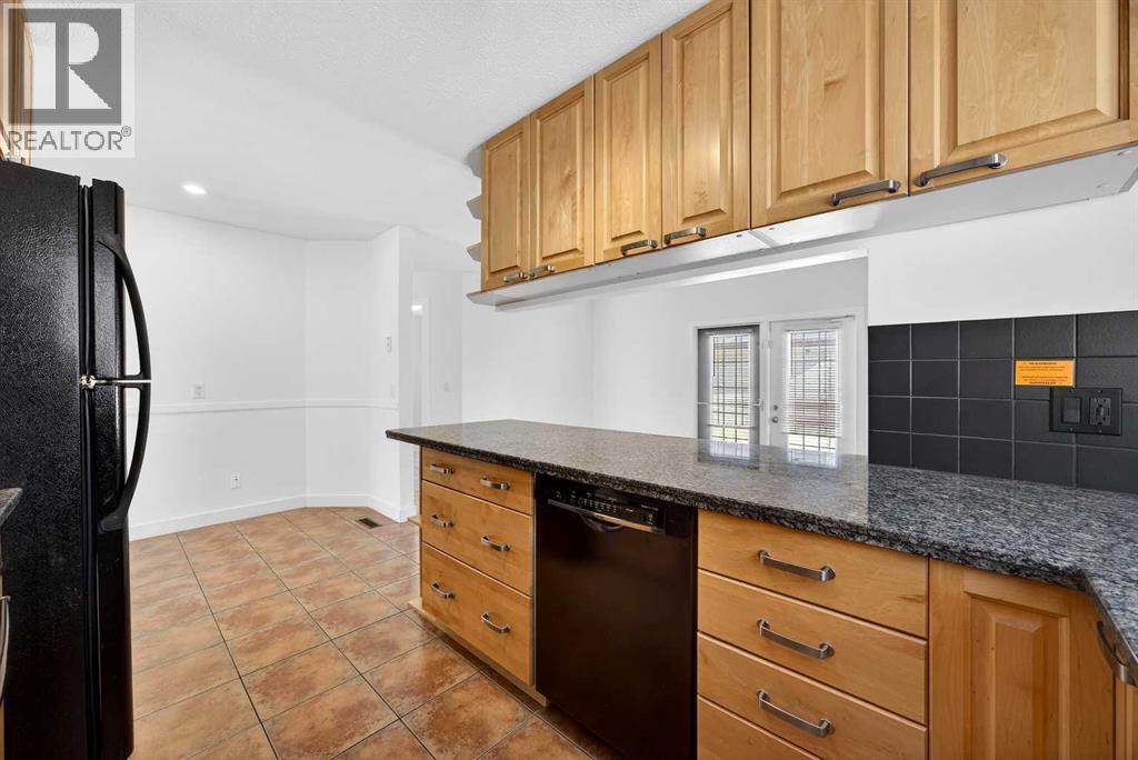 128 Bermuda Drive Nw, Calgary, Alberta  T3K 1H8 - Photo 12 - A2286966