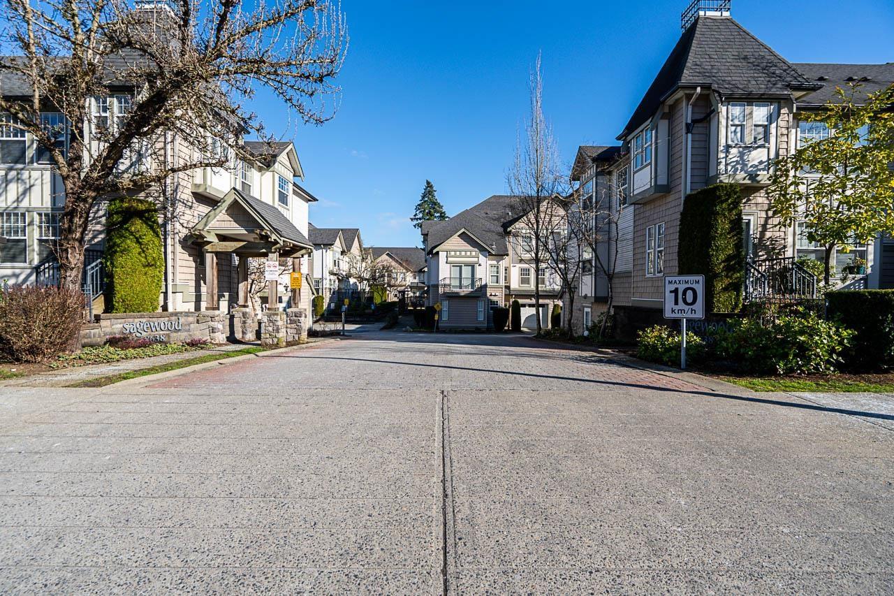 5 8638 159 Street, Surrey, British Columbia V4N 5P7 - Photo 2 - R3091733