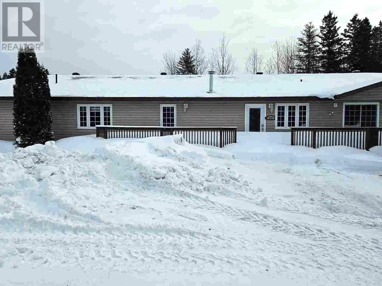 110 Peninsula Road, Marathon, Ontario  P0T 2E0 - Photo 1 - TB250430