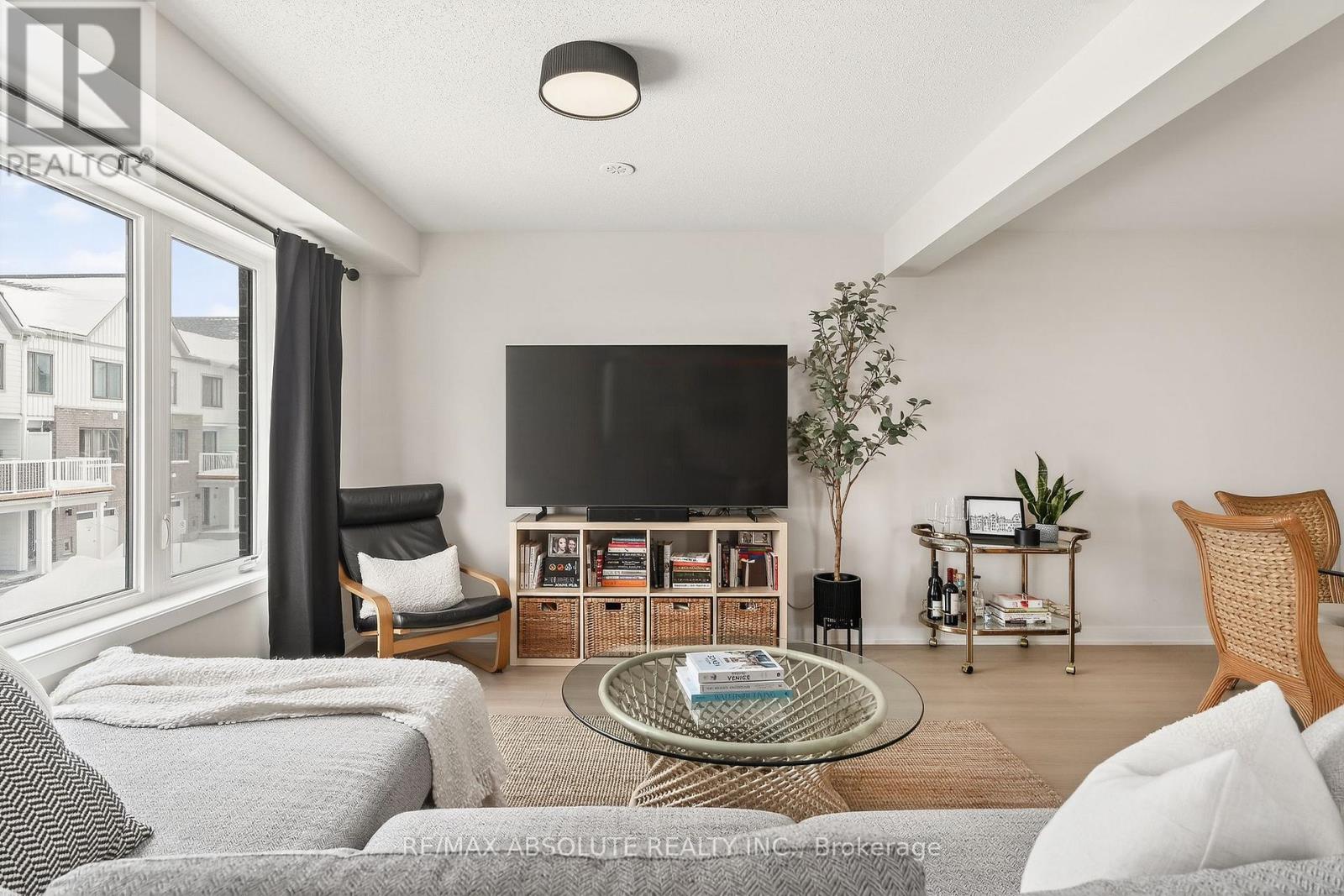 790 Kinstead Private, Ottawa, Ontario  K2S 3B3 - Photo 14 - X12824022