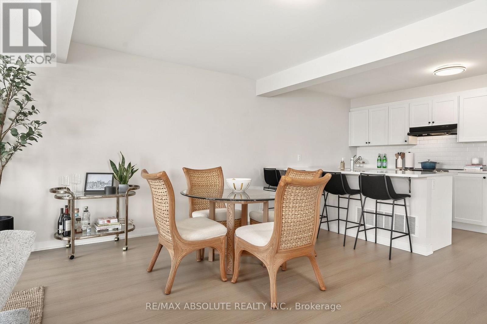 790 Kinstead Private, Ottawa, Ontario  K2S 3B3 - Photo 22 - X12824022