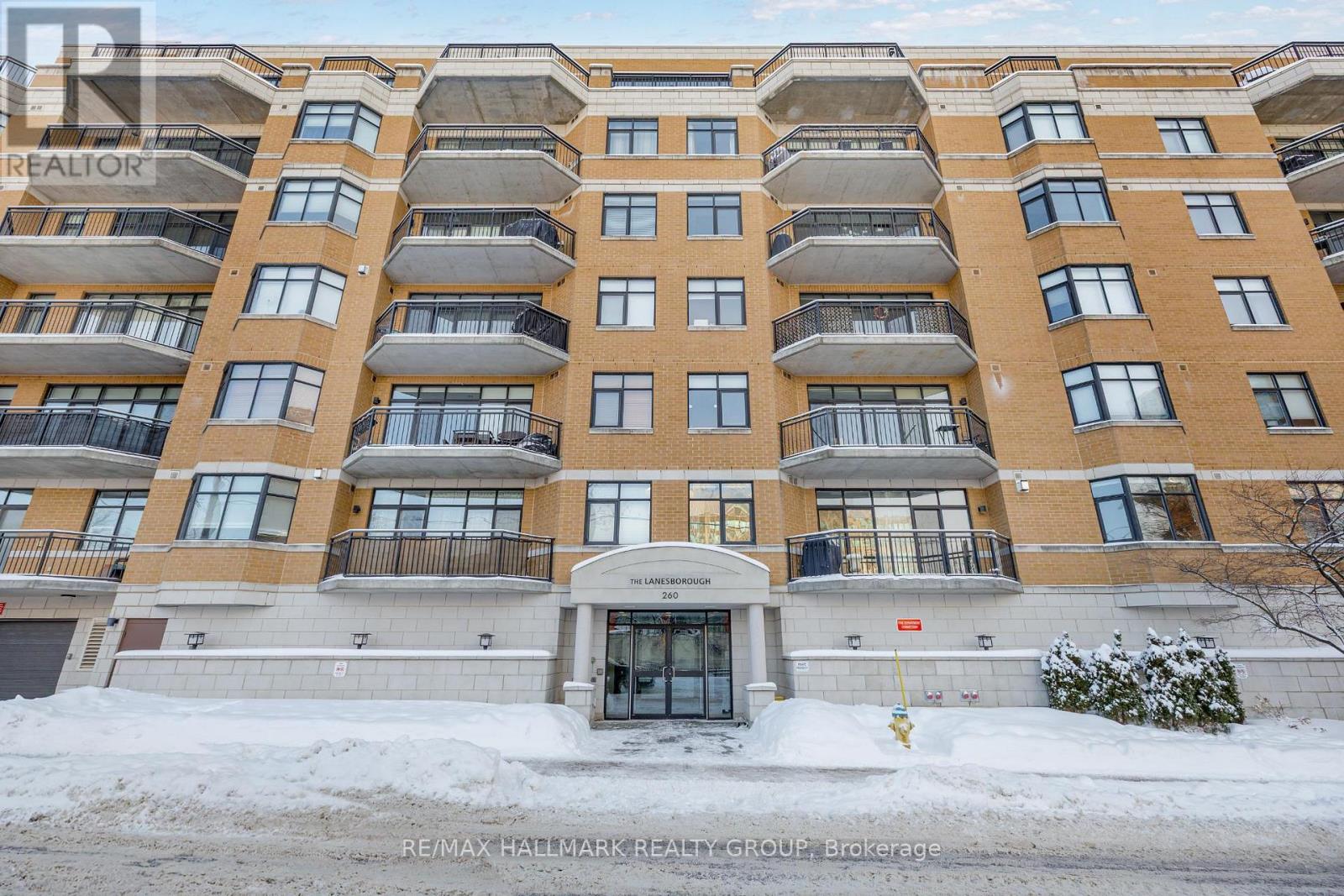 203 - 260 Besserer Street, Ottawa, Ontario  K1N 1J3 - Photo 1 - X12824052