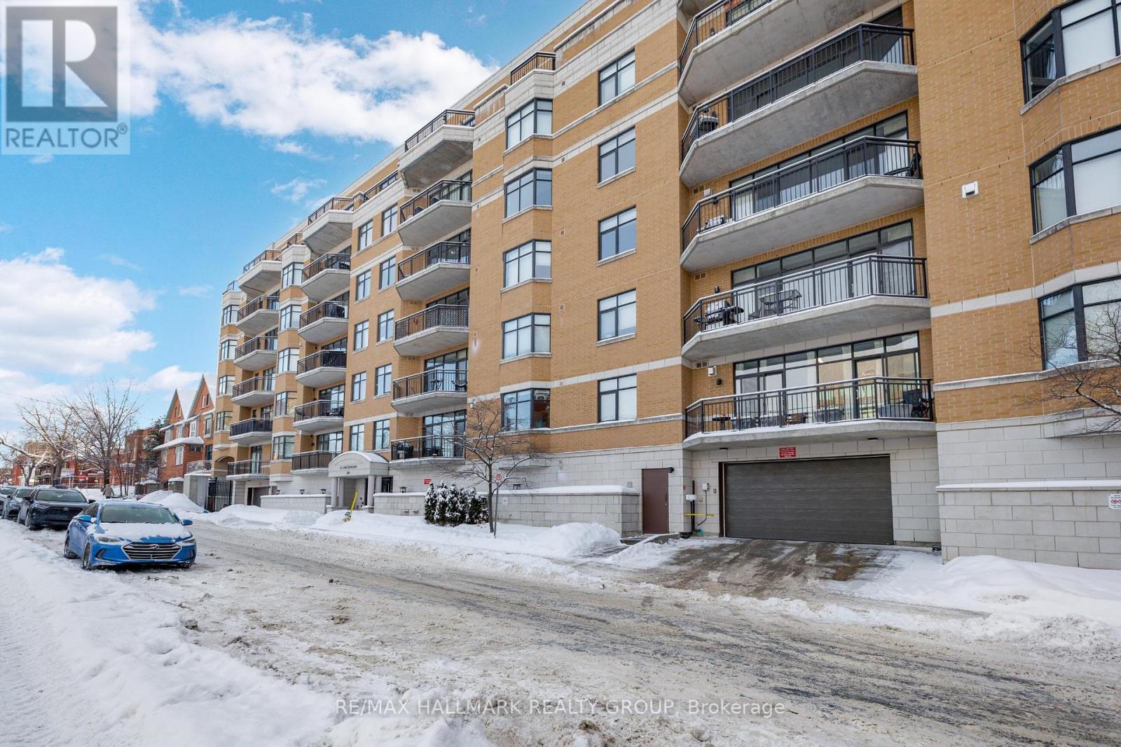 203 - 260 Besserer Street, Ottawa, Ontario  K1N 1J3 - Photo 2 - X12824052