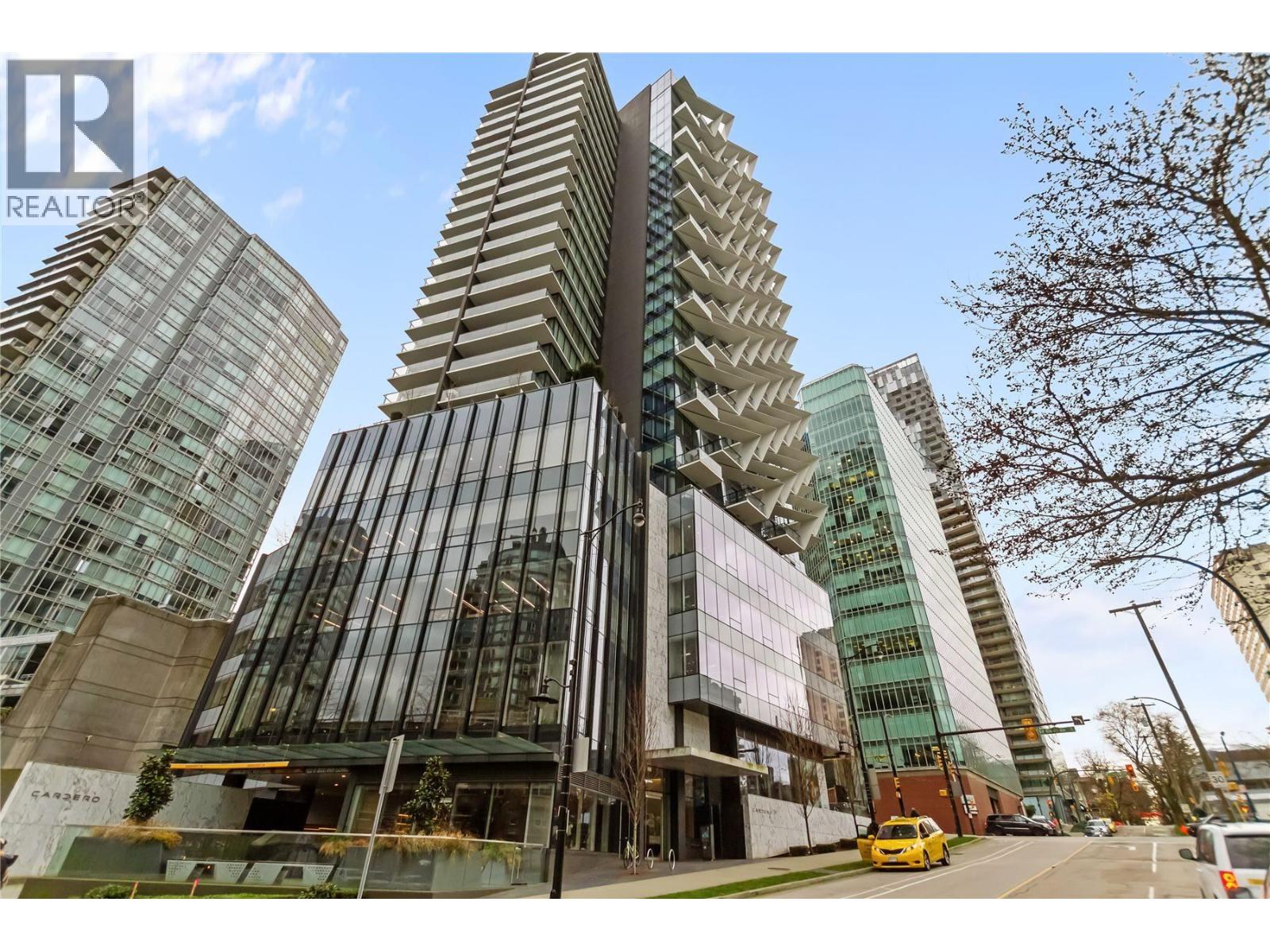 2006 620 Cardero Street, Vancouver, British Columbia  V6G 0C7 - Photo 1 - R3093894