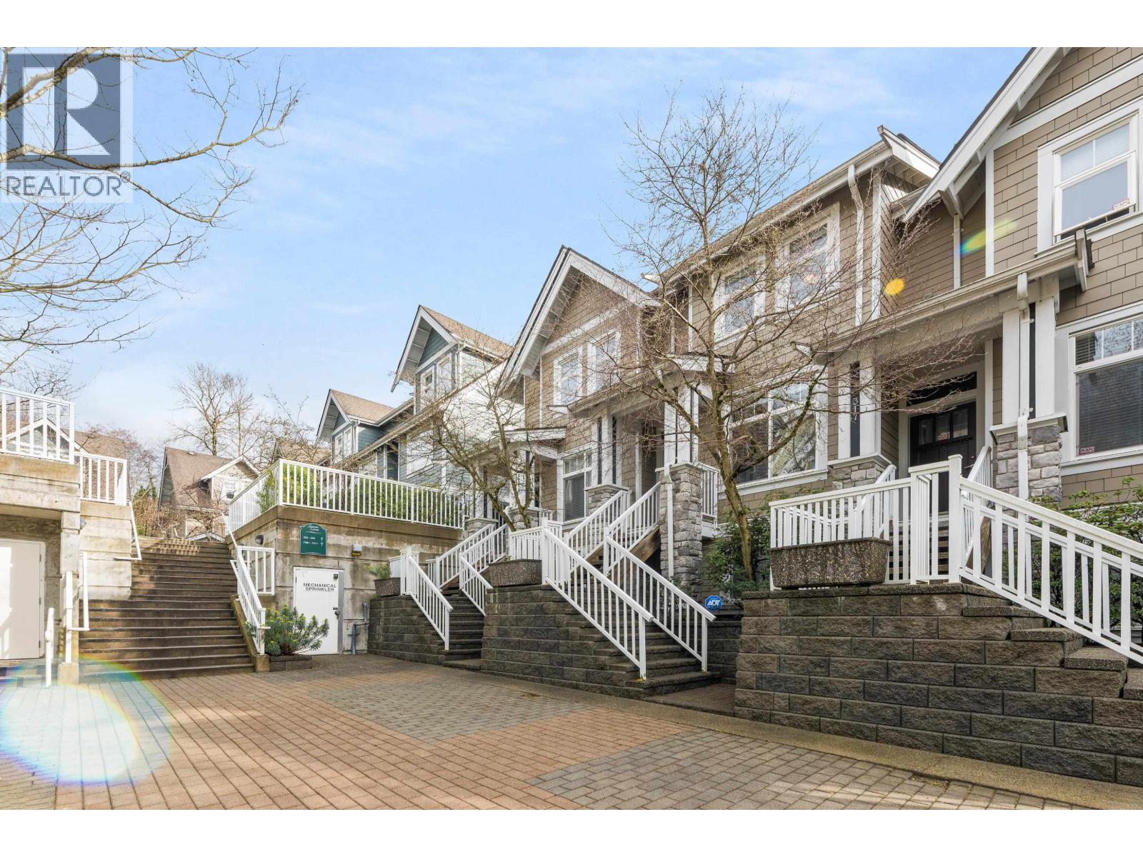 319 W 59th Avenue, Vancouver, British Columbia  V5X 1X3 - Photo 35 - R3093907