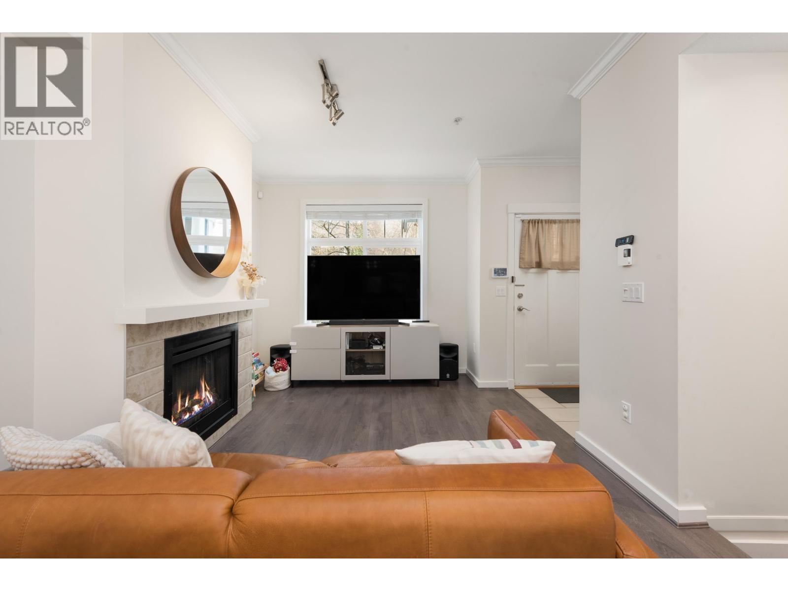 319 W 59th Avenue, Vancouver, British Columbia  V5X 1X3 - Photo 6 - R3093907