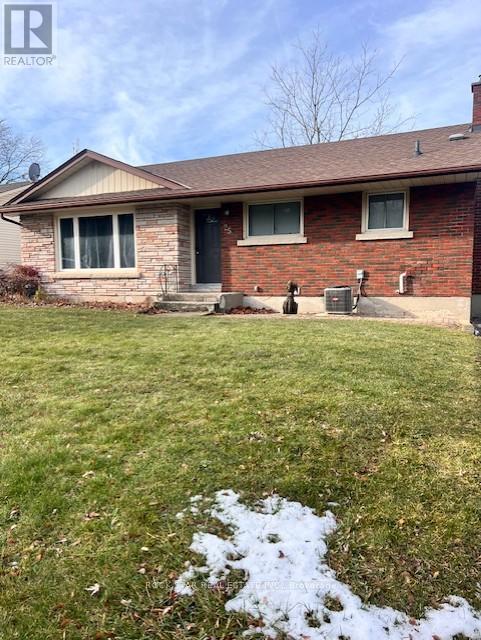 25 Warkdale Drive, St. Catharines, Ontario  L2T 2V8 - Photo 2 - X12813178