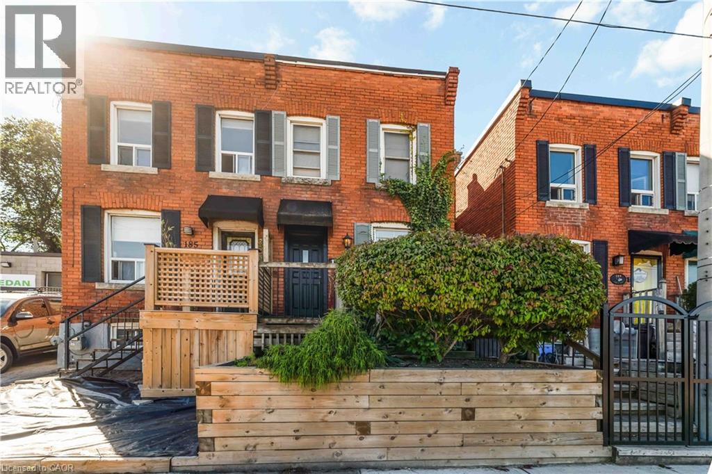 187 Barton Street W, Hamilton, Ontario  L8R 2H3 - Photo 4 - 40807289