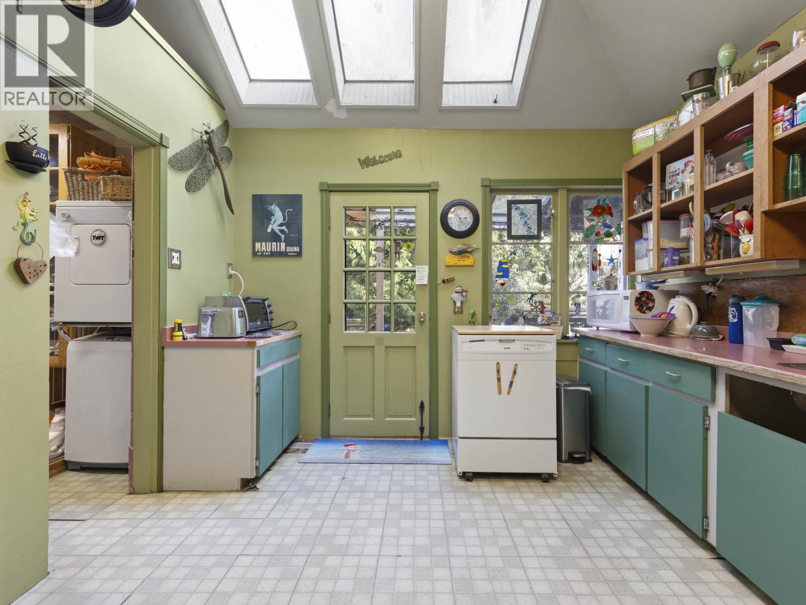 3968 Fleming Street, Vancouver, British Columbia  V5N 3W3 - Photo 13 - R3093381