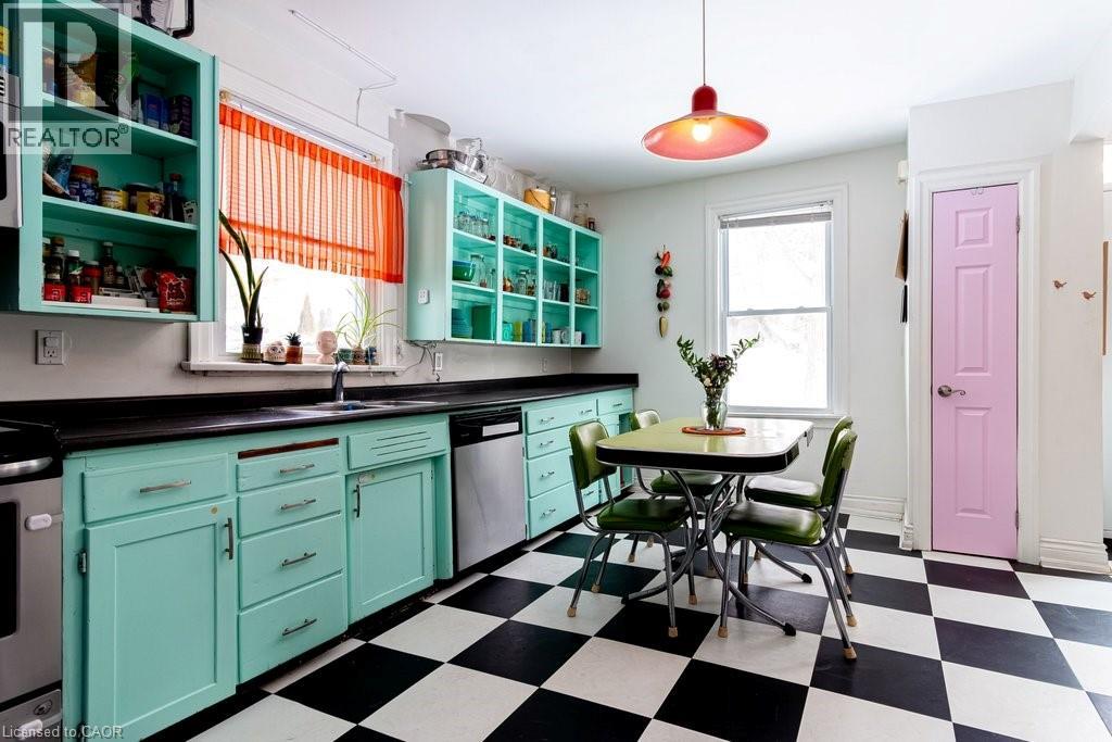 42 Mitchell Street, Guelph, Ontario N1E 4J1 - Photo 6 - 40807885