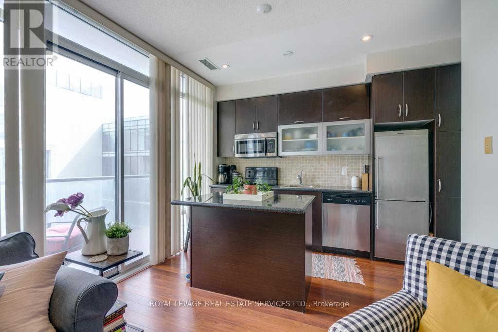 Lorem Ipsum Dolor Sit, Toronto, Ontario  M5V  - Photo 8 - DEMO29403664