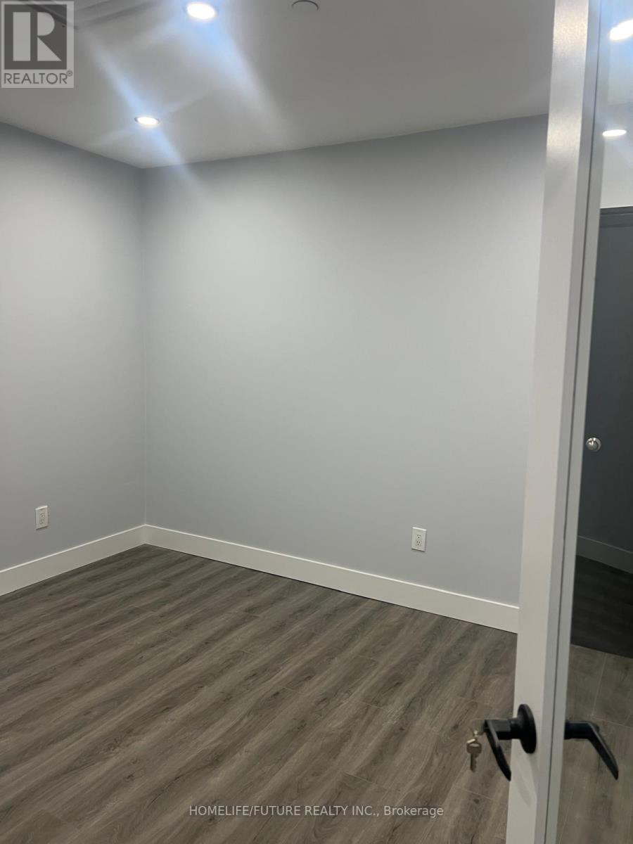 101 - 2nd Flr - 200 Tiffield Road, Toronto, Ontario  M1V 5J1 - Photo 11 - E12824036