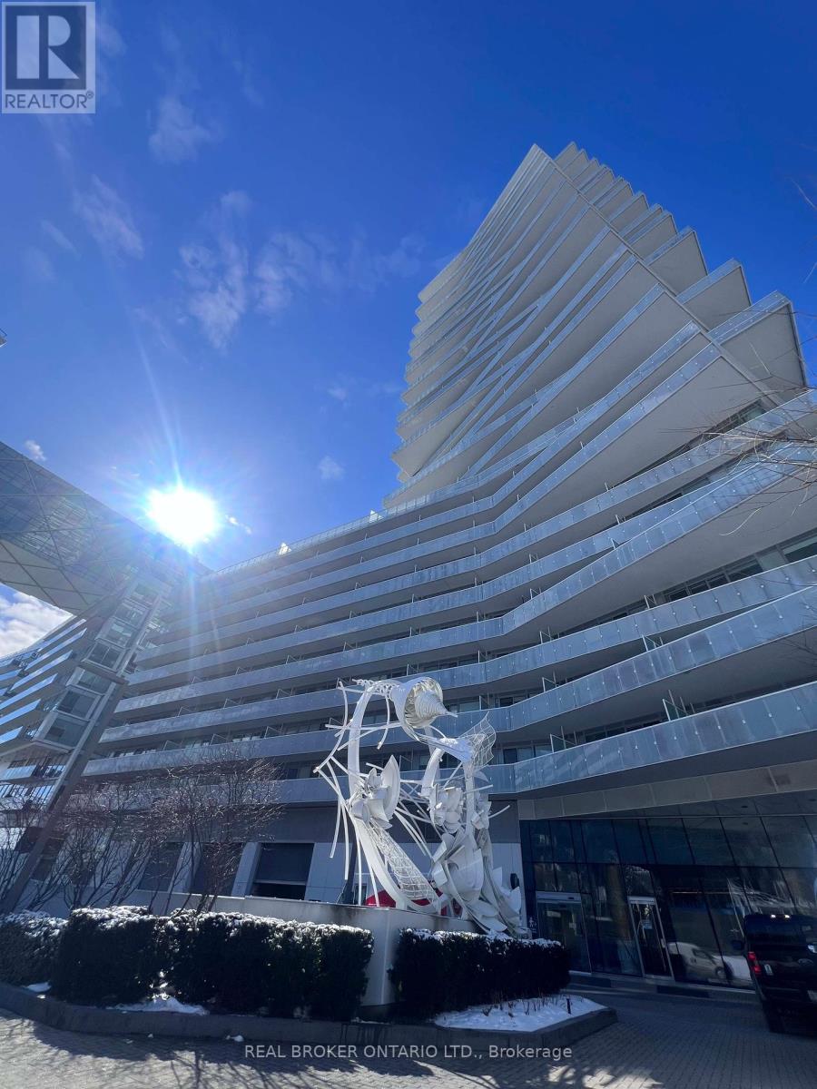 2608 - 15 Queens Quay E, Toronto (Waterfront Communities), Ontario  M5E 0A5 - Photo 2 - C12822830