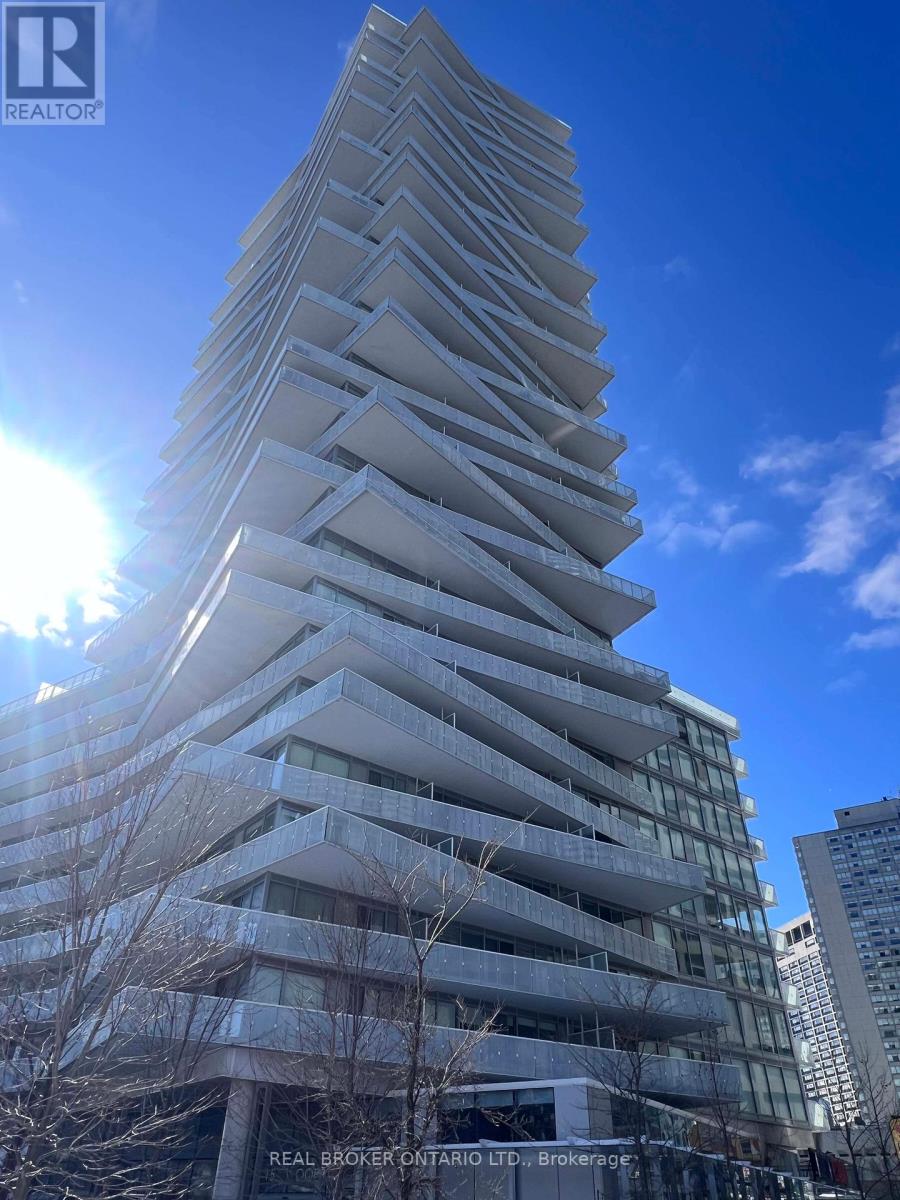 2608 - 15 Queens Quay E, Toronto (Waterfront Communities), Ontario  M5E 0A5 - Photo 3 - C12822830
