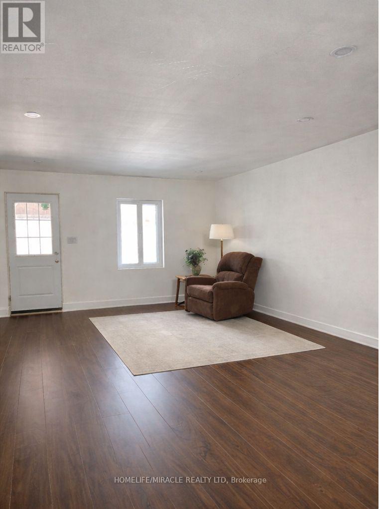 4555 14th Avenue, Markham, Ontario  L3S 3K2 - Photo 3 - N12777870