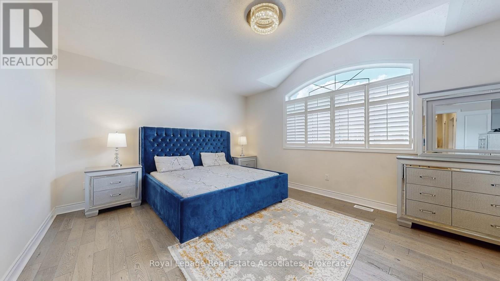 212 Niagara Trail, Halton Hills, Ontario  L7G 0H9 - Photo 21 - W12807296