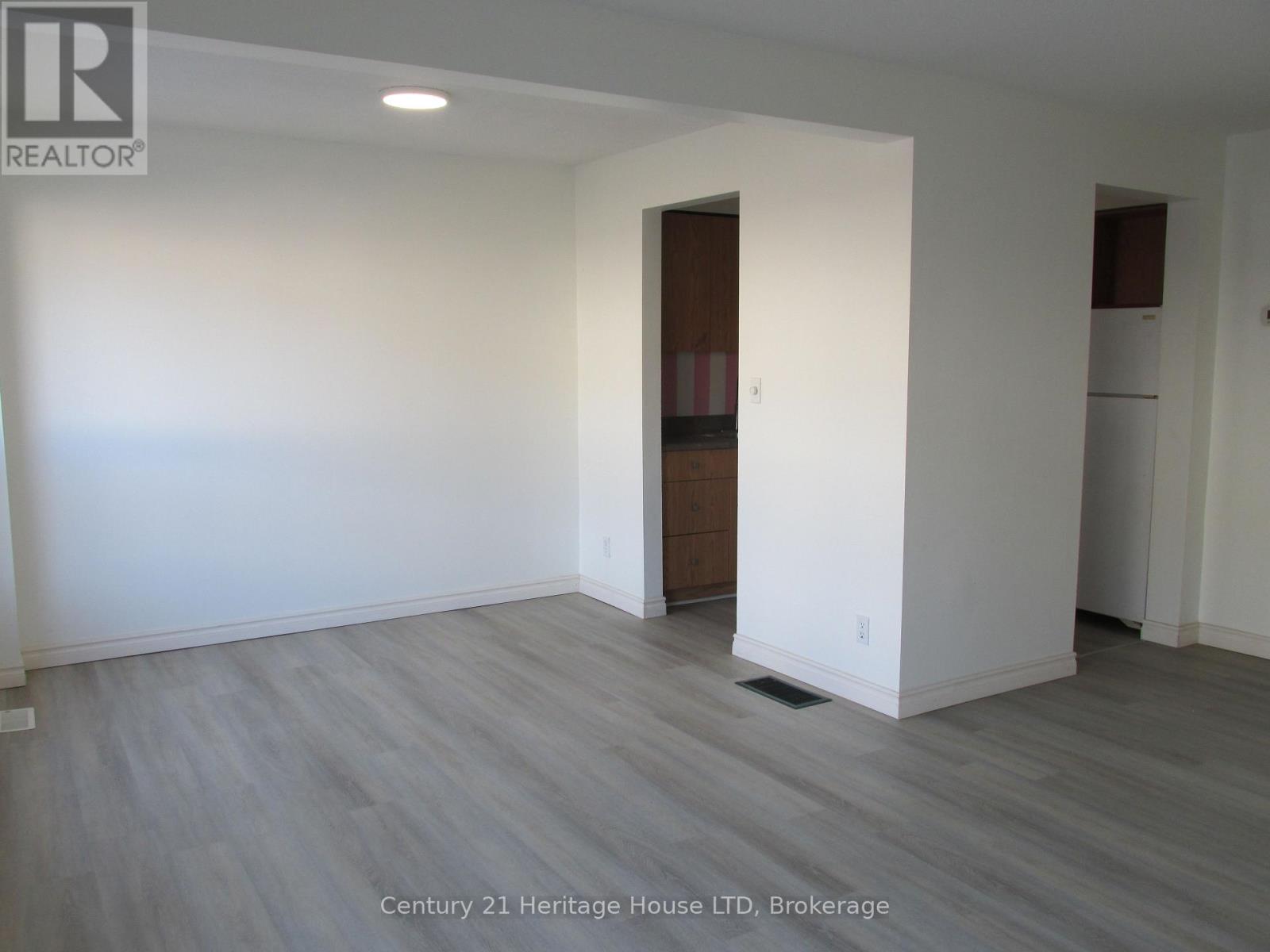 91 - 286 Cushman Road, St. Catharines, Ontario  L2M 6Z2 - Photo 10 - X12799198