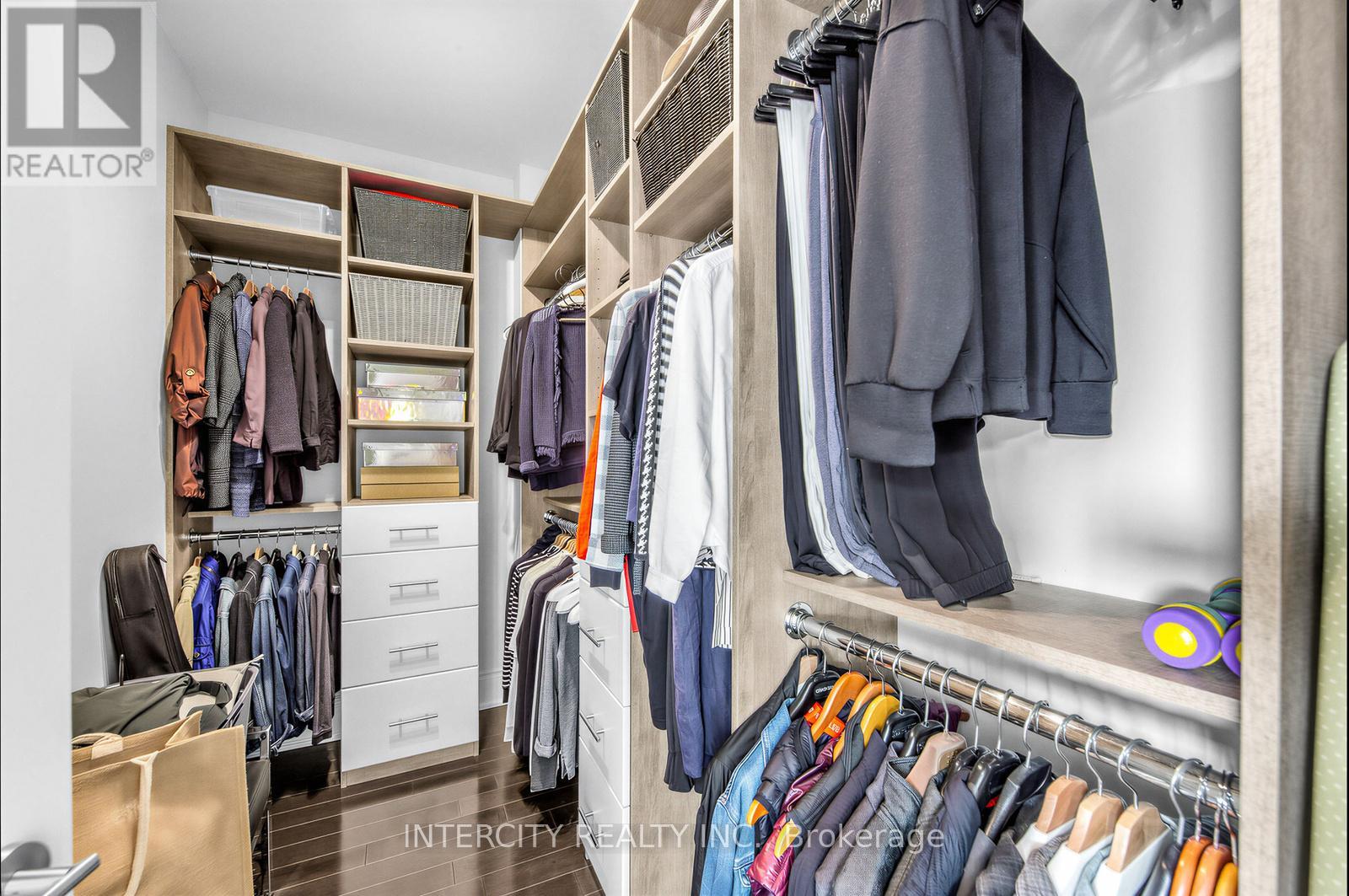 205 - 10360 Islington Avenue, Vaughan, Ontario  L0J 1C0 - Photo 18 - N12824006