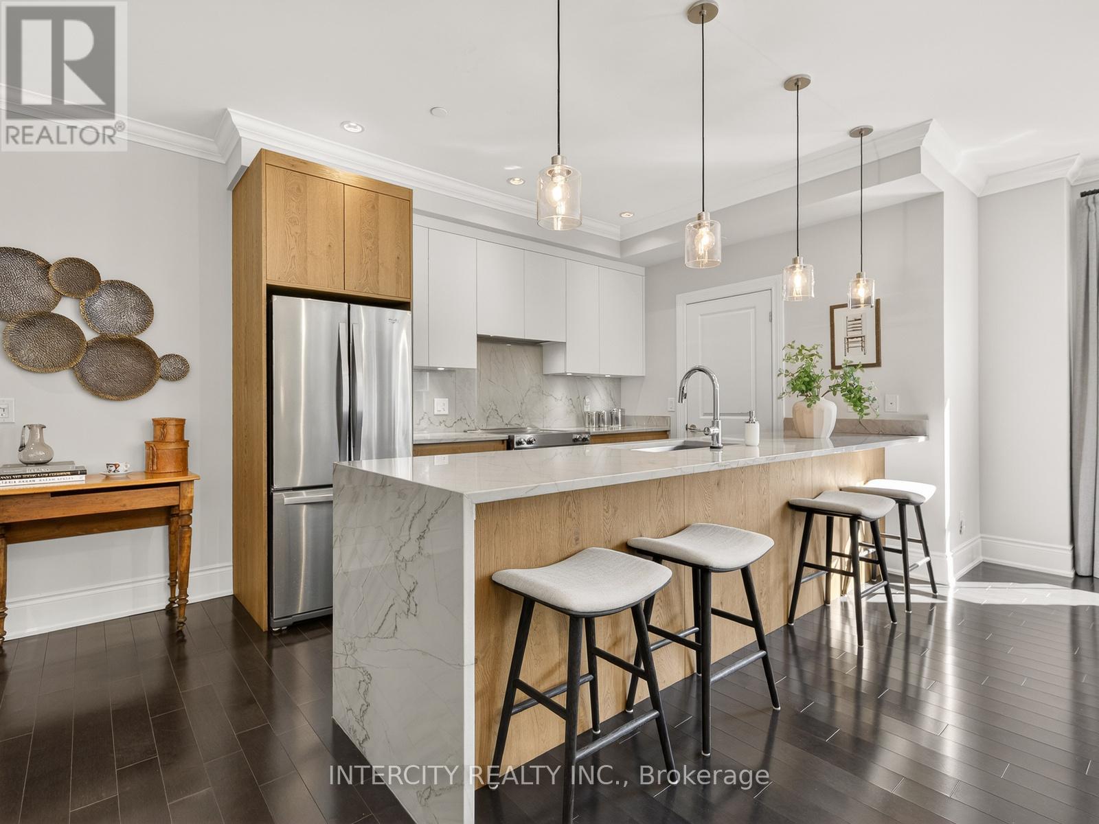 205 - 10360 Islington Avenue, Vaughan, Ontario  L0J 1C0 - Photo 8 - N12824006