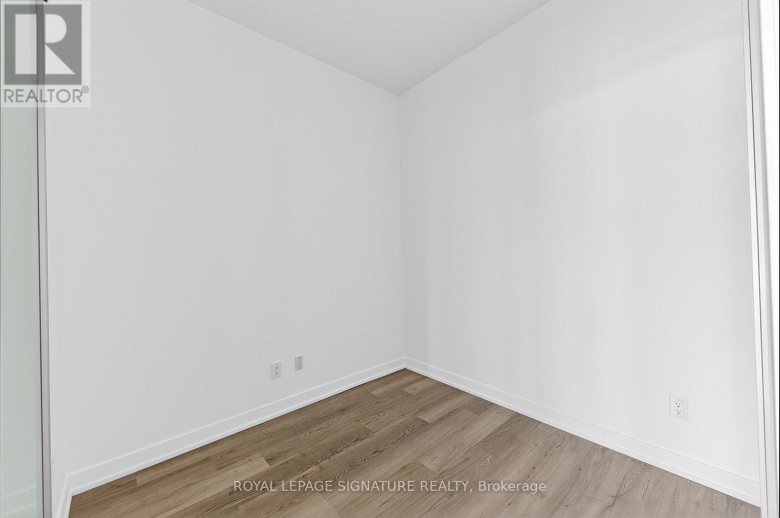 105 - 6 David Eyer Road, Richmond Hill, Ontario  L4S 0N5 - Photo 14 - N12824010